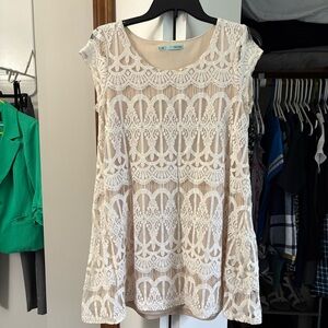 Maurices medium cream and white lace short sleeve babydoll tunic or short dress
